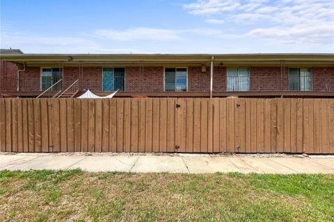 Condo in Casselberry, Florida, 2 bedrooms № 2094863 - photo 20