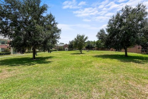 Condo in Casselberry, Florida, 2 bedrooms № 2094863 - photo 21