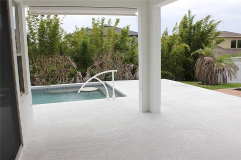 Villa ou maison à vendre à Clermont, Floride: 4 chambres, 308.34 m2 № 2285473 - photo 14