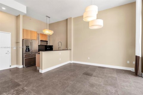 Condominio en venta en Miami, Florida, 2 dormitorios, 88.91 m2 № 1871873 - foto 7