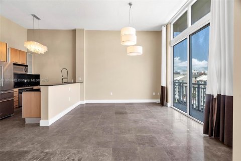 Condominio en venta en Miami, Florida, 2 dormitorios, 88.91 m2 № 1871873 - foto 8