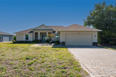 House in Punta Gorda, Florida 3 bedrooms, 188.59 sq.m. № 1630299 - photo 3