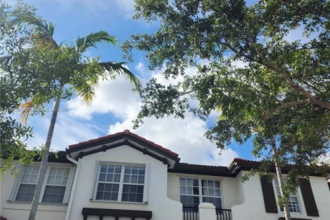 Townhouse in Homestead, Florida 4 bedrooms, 147.9 sq.m. № 1678963 - photo 24