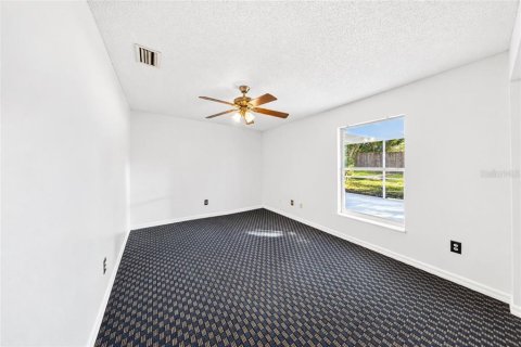Villa ou maison à vendre à Edgewater, Floride: 4 chambres, 174.84 m2 № 2402972 - photo 24