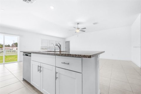 Villa ou maison à vendre à Bartow, Floride: 4 chambres, 179.86 m2 № 2199255 - photo 23