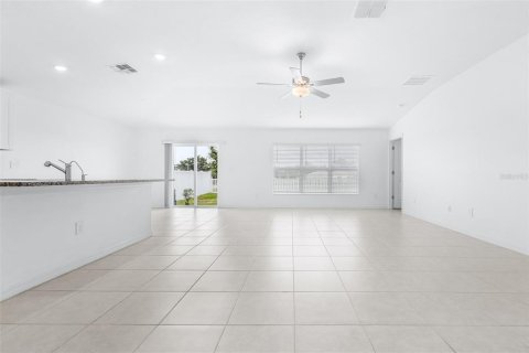Villa ou maison à vendre à Bartow, Floride: 4 chambres, 179.86 m2 № 2199255 - photo 7