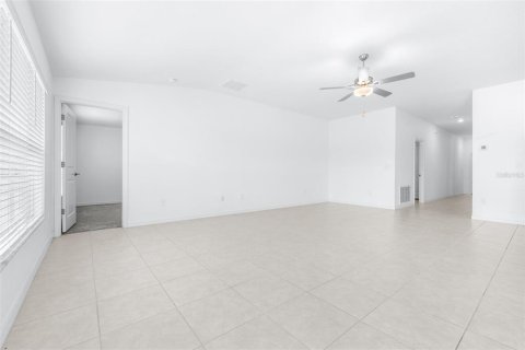 Villa ou maison à vendre à Bartow, Floride: 4 chambres, 179.86 m2 № 2199255 - photo 13
