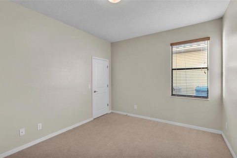 House in Haines City, Florida 5 bedrooms, 232.26 sq.m. № 1903145 - photo 26