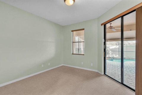 House in Haines City, Florida 5 bedrooms, 232.26 sq.m. № 1903145 - photo 29