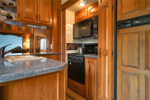 Apartamento en alquiler en Haines City, Florida, 1 dormitorio, 37.16 m2 № 1908377 - foto 6