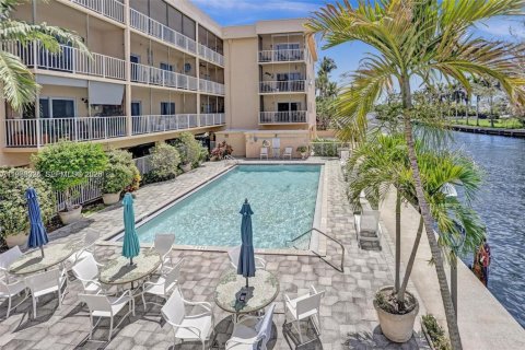 Copropriété à louer à North Miami, Floride: 1 chambre, 93.83 m2 № 2050416 - photo 8