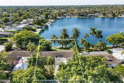 Land in Miami, Florida № 1973856 - photo 27