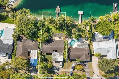 Land in Miami, Florida № 1973856 - photo 2