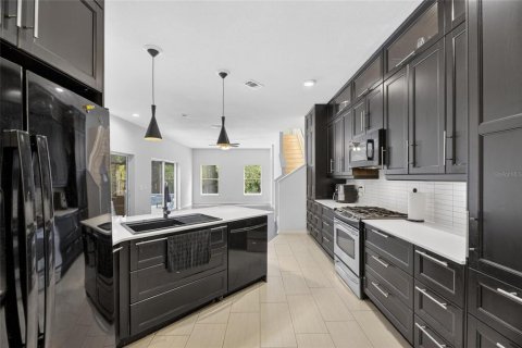 Купить виллу или дом в Тампа, Флорида 3 комнаты, 244.61м2, № 2222024 - фото 8