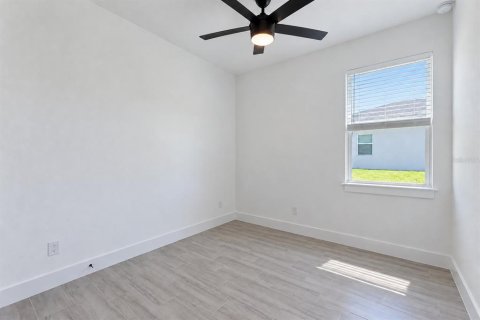 Villa ou maison à vendre à Arcadia, Floride: 4 chambres, 179.39 m2 № 2418921 - photo 26