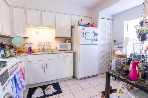 Propiedad comercial en venta en Sarasota, Florida, 4 dormitorios, 144 m2 № 1564843 - foto 16