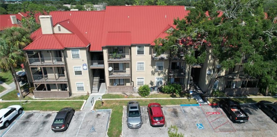 Condo in Altamonte Springs, Florida, 1 bedroom  № 2231013