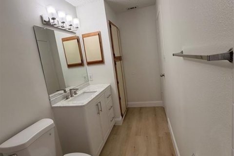 Condo in Altamonte Springs, Florida, 1 bedroom  № 2231013 - photo 23