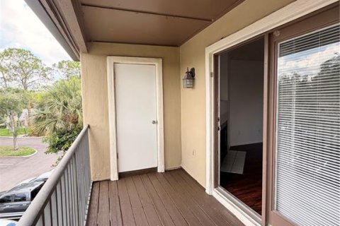 Condo in Altamonte Springs, Florida, 1 bedroom  № 2231013 - photo 5