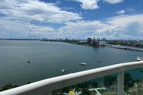 Copropriété à vendre à Miami, Floride: 3 chambres, 203.36 m2 № 1573167 - photo 6