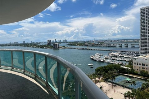 Copropriété à vendre à Miami, Floride: 3 chambres, 203.36 m2 № 1573167 - photo 25