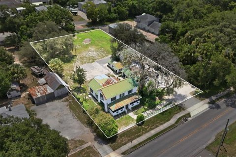 Immobilier commercial à Minneola, Floride 175.77 m2 № 2304772