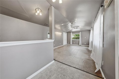 Propiedad comercial en venta en Minneola, Florida, 175.77 m2 № 2304772 - foto 29