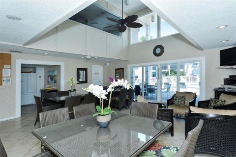 Copropriété à vendre à Sarasota, Floride: 2 chambres, 94.02 m2 № 1842312 - photo 29