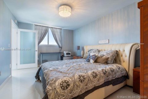 Copropriété à louer à Miami Beach, Floride: 2 chambres, 92.9 m2 № 1997866 - photo 11