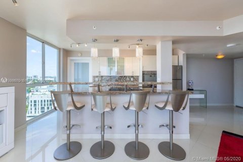 Copropriété à louer à Miami Beach, Floride: 2 chambres, 92.9 m2 № 1997866 - photo 7