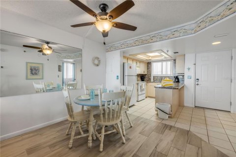 Condominio en venta en New Smyrna Beach, Florida, 2 dormitorios, 80.92 m2 № 2091599 - foto 18
