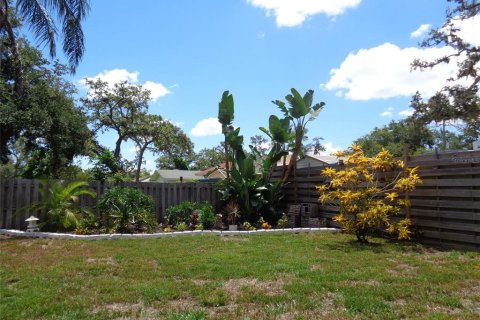 House in Sarasota, Florida 3 bedrooms, 103.31 sq.m. № 1844589 - photo 8