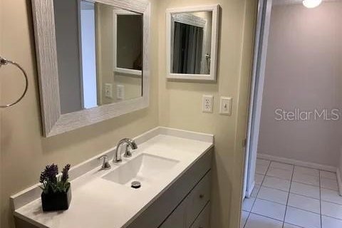 Condo in Clearwater, Florida, 2 bedrooms  № 1680053 - photo 18