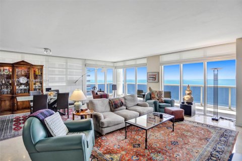 Condominio en venta en Hallandale Beach, Florida, 3 dormitorios, 193.05 m2 № 1811187 - foto 6