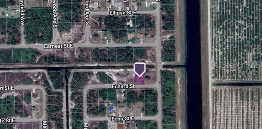 Land in Lehigh Acres, Florida № 2161197