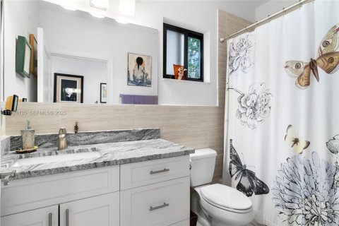 Casa en venta en Key Largo, Florida, 3 dormitorios № 1984683 - foto 17