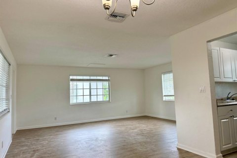 Apartamento en alquiler en Pompano Beach, Florida, 1 dormitorio, 83.61 m2 № 2405984 - foto 5