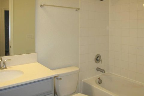 Touwnhouse à louer à Davenport, Floride: 3 chambres, 169.83 m2 № 2409868 - photo 13