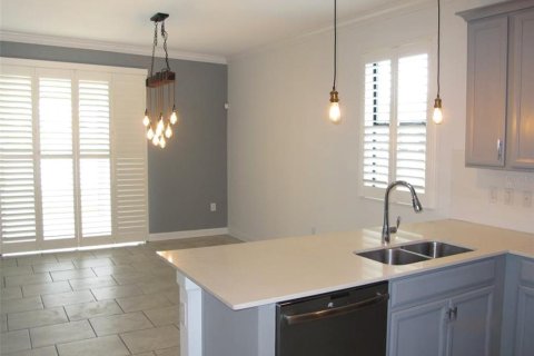 Touwnhouse à louer à Davenport, Floride: 3 chambres, 169.83 m2 № 2409868 - photo 4