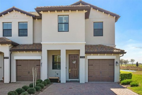 Touwnhouse à Davenport, Floride 3 chambres, 169.83 m2 № 2409868