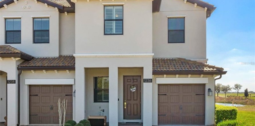 Touwnhouse à Davenport, Floride 3 chambres, 169.83 m2 № 2409868