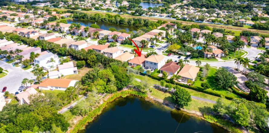 House in Boynton Beach, Florida 3 bedrooms, 127 sq.m. № 1168760