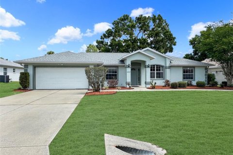 House in Ocala, Florida 3 bedrooms, 135.92 sq.m. № 1400816 - photo 2