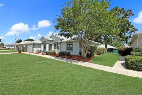 House in Ocala, Florida 3 bedrooms, 135.92 sq.m. № 1400816 - photo 6