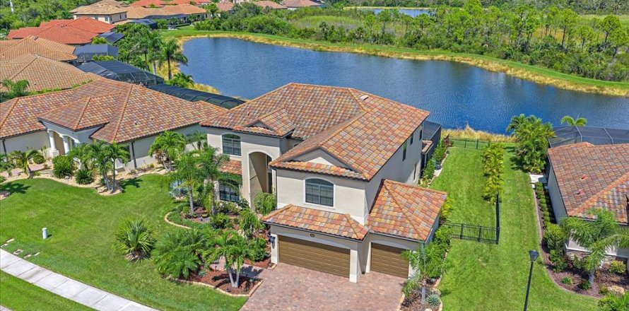 Casa en Venice, Florida 6 dormitorios, 331.01 m2 № 1898757