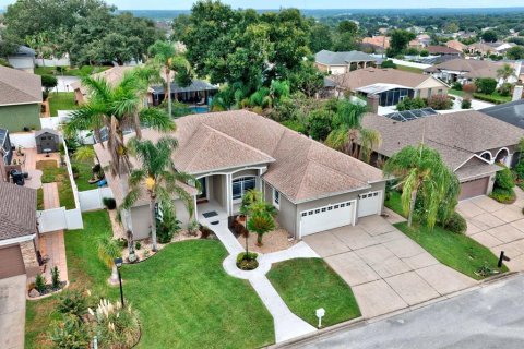 House in Lakeland, Florida 3 bedrooms, 223.89 sq.m. № 2287839 - photo 4