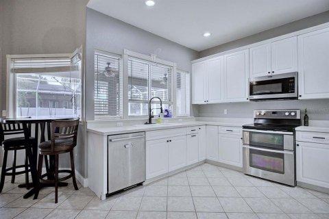 House in Lakeland, Florida 3 bedrooms, 223.89 sq.m. № 2287839 - photo 23