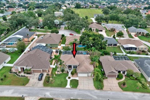 House in Lakeland, Florida 3 bedrooms, 223.89 sq.m. № 2287839 - photo 6