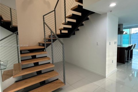 Condominio en alquiler en North Bay Village, Florida, 1 dormitorio, 149.29 m2 № 2071209 - foto 11