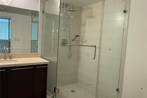 Condominio en alquiler en North Bay Village, Florida, 1 dormitorio, 149.29 m2 № 2071209 - foto 22